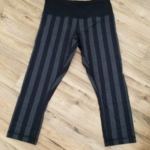 Lululemon Reversible Crop leggings